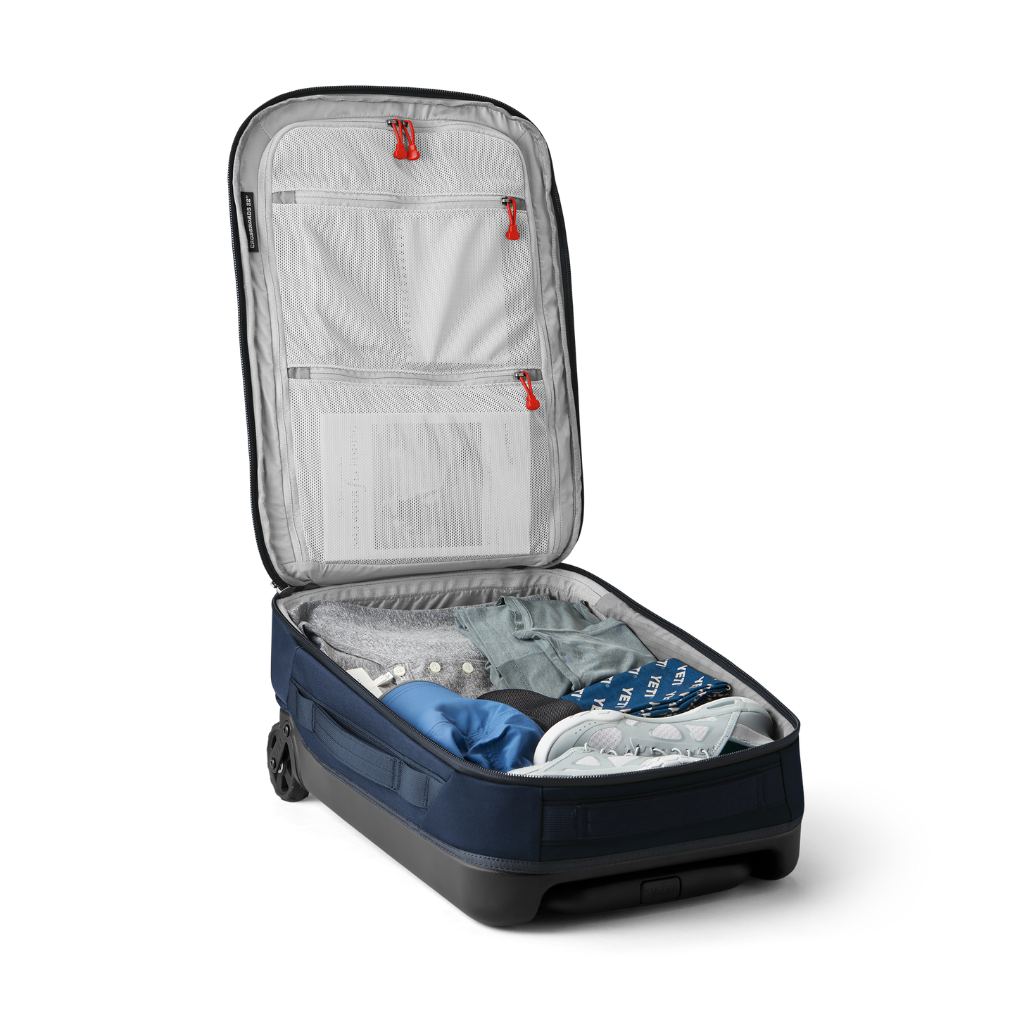 Oracle Red Bull Racing Crossroads 35L / 22" Luggage