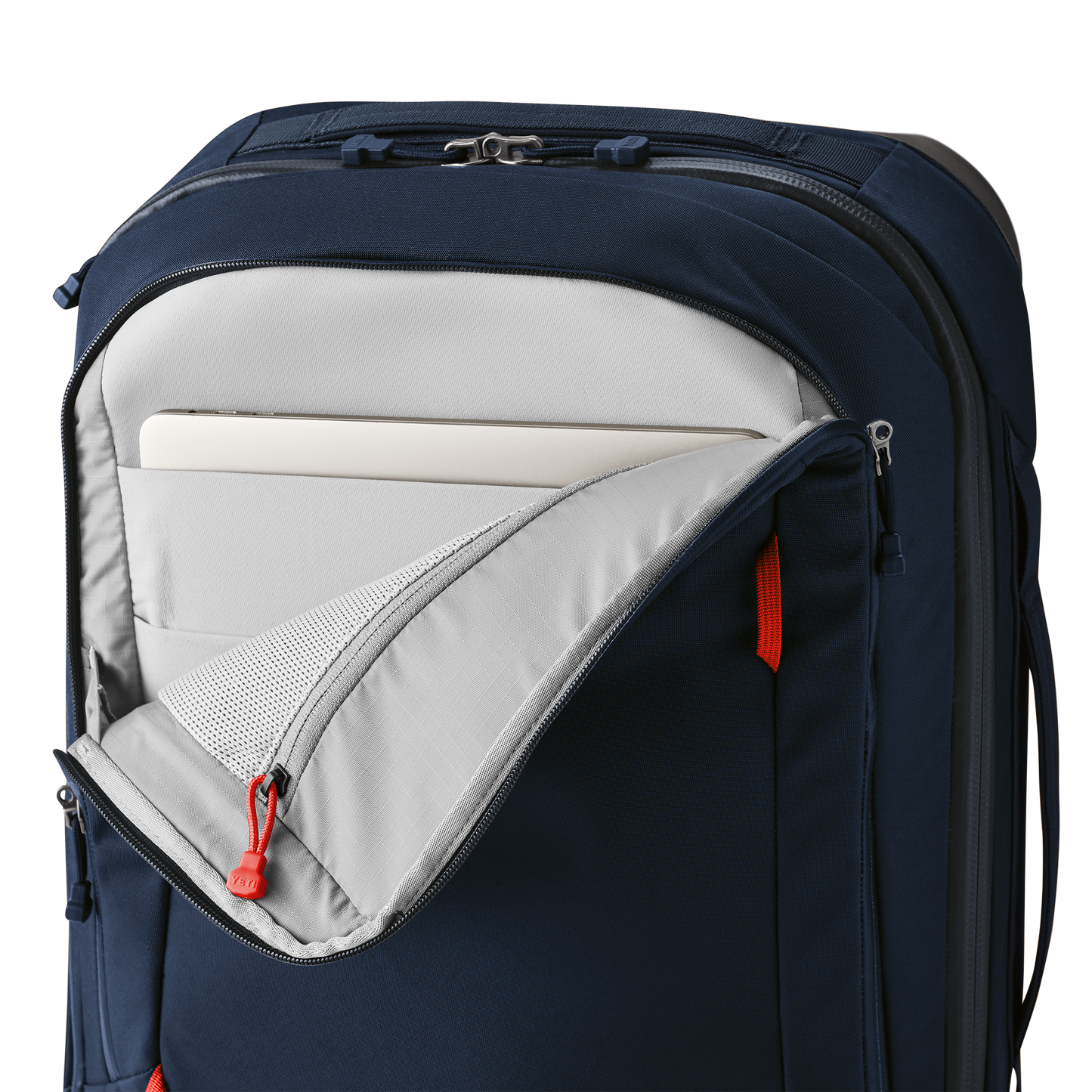 Oracle Red Bull Racing Crossroads 35L / 22" Luggage