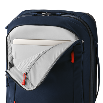 Oracle Red Bull Racing Crossroads 35L / 22" Luggage