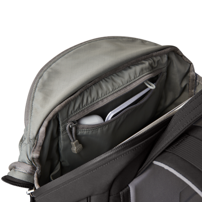 Crossroads 22L Backpack