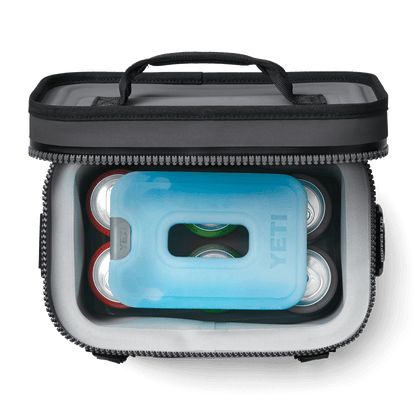 YETI Ice Sheet Medium