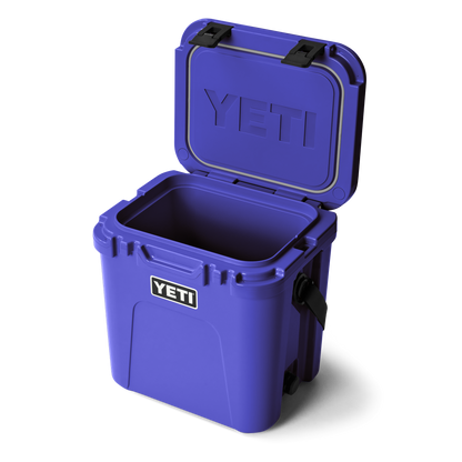 Roadie 24 Cool Box